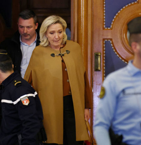 La Fiscalía abre una vía para que Le Pen pueda presentarse a las presidenciales de Francia