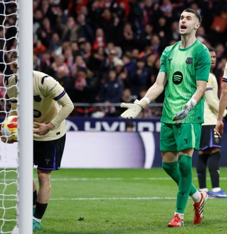 El Barça se hunde ante el Atlético en el peor partido de la era Flick