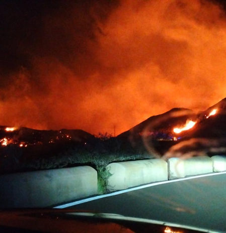 Declarado un incendio forestal en el paraje natural de Cabo Tiñoso