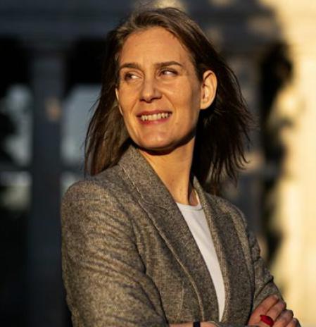 Jéssica Albiach: “Los fondos de inversión ponen en riesgo la propiedad privada”