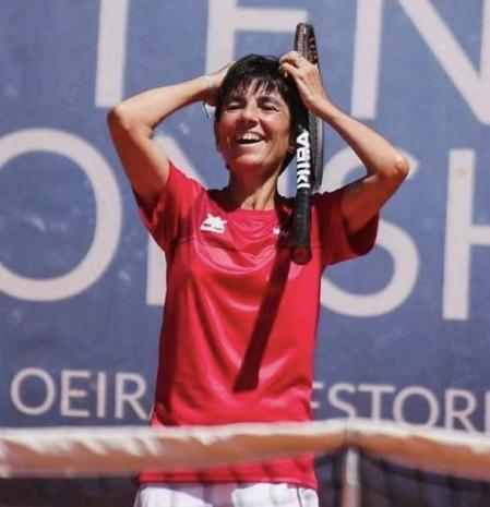 Magda Gual, en el Campeonato Mundial de tenis, representando a España, en el año 2019, Estoril, (Portugal)