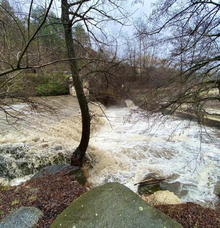 La crecida del río Freser en Campdevànol.