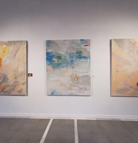 Exposición 'Profunditats cromàtiques. Un món subaquàtic', de la artista Anna Roser.