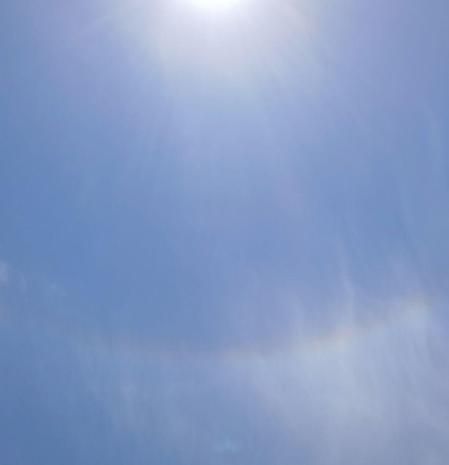 El arco circuncenital sobre la playa de Gavà.