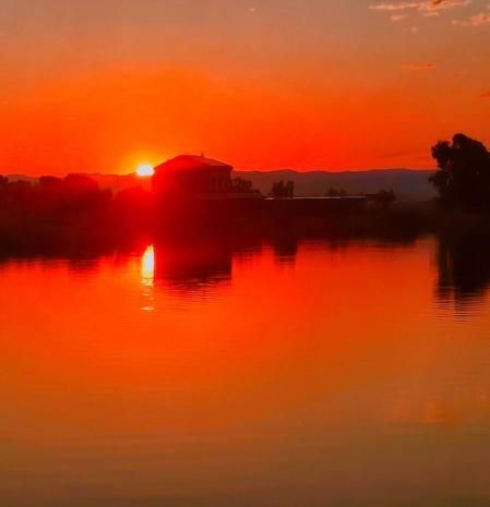 Amanecer en el Parc de l'Agulla.