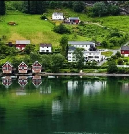 El fiordo del pueblo de Flåm.