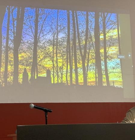 Lluís Serrat ofrece una conferencia sobre la Devesa como fuente de inspiración con motivo de la exposición de La Fulla d’Or.