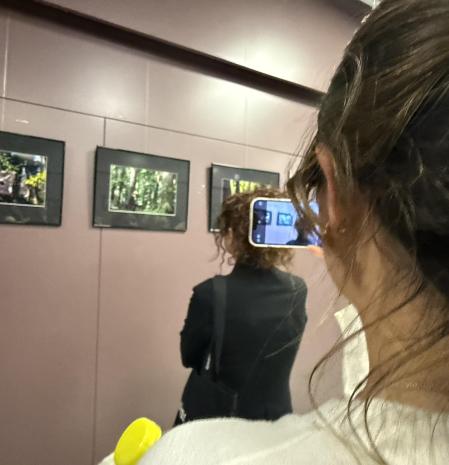 Exposición de fotografías sobre el parque de la Devesa a cargo de Lluís Serrat Masferrer.