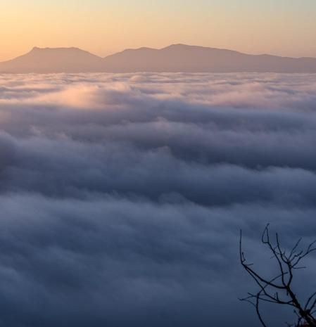 Bellmunt, mirador de niebla y nieve.