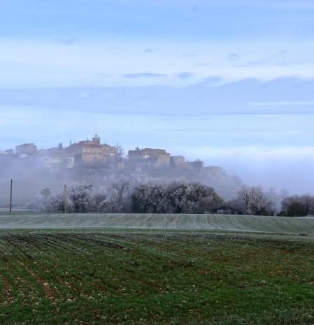 Estampa de invierno en Bellmunt de Segarra.