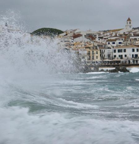 Temporal en Calella de Palafrugell.