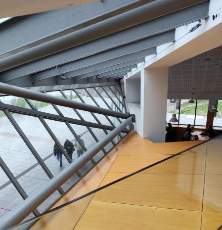 La biblioteca Jaume Fuster.