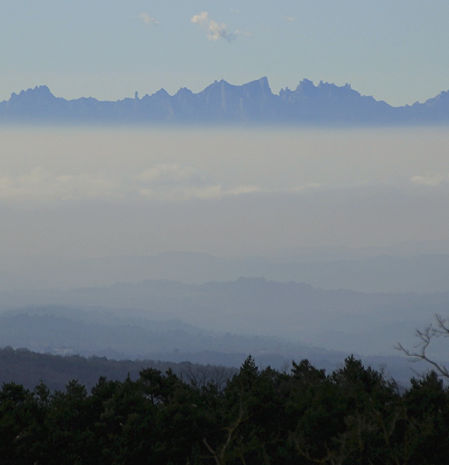 Montserrat, una isla entre nubes.