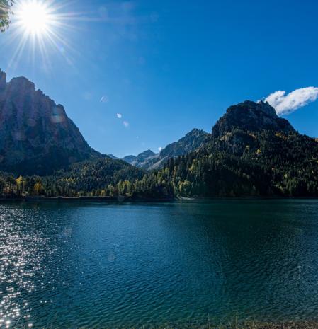 Los Encantats vigilan el cambio de estación.