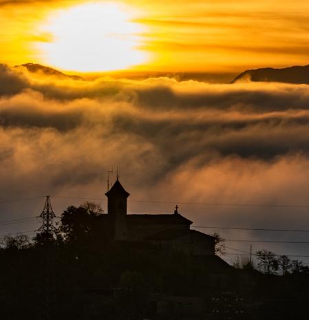 Neblinas en Manlleu.