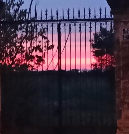 La puerta del amanecer en Reus.