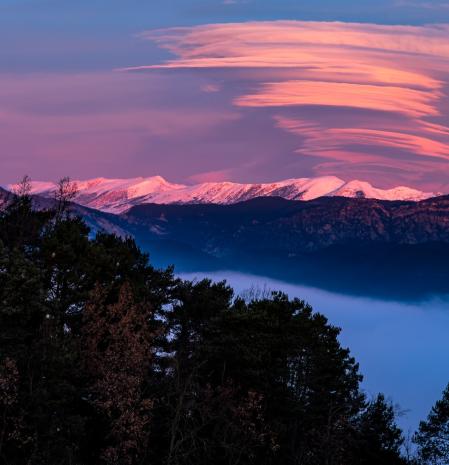 Espectaculares nubes lenticulares sobre el Cadí.