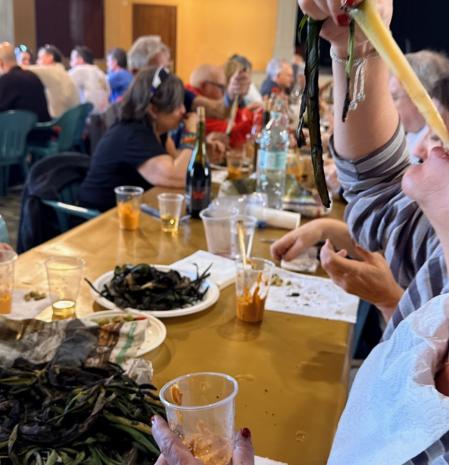 Calçotada popular en Sant Jordi Desvalls.
