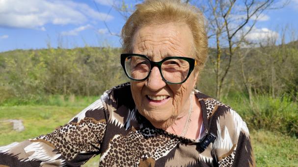 La iaia Angeleta, la ‘superabuela’ de 94 años
