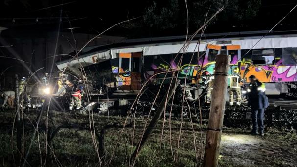 La suspensión del Rodalies complica la movilidad en Catalunya