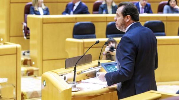 Puente reivindica la transparencia del Gobierno ante los “bulos” de la derecha sobre Adamuz