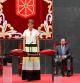 María Chite, junto a presidente del Parlamento de Navarra, Unai Hualde, y el entonces ministro Ábalos, en la toma de posesión.