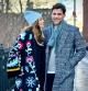 Olivia Palermo, con el abrigo de Zara, y su marido Johannes Huebl