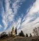 Nubes decorativas sobre el santuario de Puig-agut.