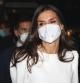 La Reina Letizia visitó el viernes el backstage de la Mercedes Benz Fashion Week