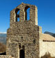 Vista de la ermita de Sant Climent y la torre de Foix, en el Berguedà.