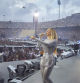 Beyoncé en un instante de su actuación  ayer en el Estadi Olímpic, ante un público entregado que coreó  temas enteros como ‘Love on Top’. Conocedora de su condición divina, llegó a surgir del interior de una concha