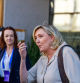 Marie Le Pen salida del Hotel despues de la Reunion con Ultra Derecha Europea