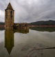 Vuelven los reflejos al pantano de Sau, imágenes del lector Emili Vilamala que dan fe de la recuperación del caudal del embalse tras las últimas lluvias. La iglesia de Sant Romà ya se ve duplicada en el espejo del agua tras mucho tiempo sin ver esta imagen por la sequía.