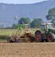 Preparando los campos para sembrar el arroz en Torroella de Montgrí.