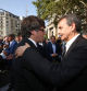 Carles Puigdemont, entonces president, conversa con el expresidente socialista José Luis Rodríguez Zapatero en Barcelona el 25 de agosto de 2017