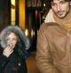 Kylie Minogue y Andrés Velencoso desafiaron las bajas temperaturas para hacer sus compras, en la Diagonal de Barcelona