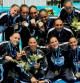 El equipo español de sincronizada posa tras conseguir la medalla de oro en los Mundiales de Natación de Roma