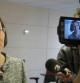 Montserrat Tura atiende a los medios en la redacción de LaVanguardia.es