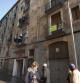 Vista de la calle Robadors, una de las más degradadas del barrio barcelonés del Raval