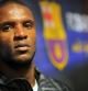 Fotografía de archivo del inernacional francés del FC Barcelona, Eric Abidal, que será tratado quirúrgicamente este viernes después de que se le haya detectado un tumor en el hígado