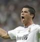 El delantero portugués del Real Madrid, Cristiano Ronaldo, celebra el cuarto gol ante el Tottenham durante el partido de ida de los cuartos de final de la Liga de Campeones, disputao esta noche en el estadio Santiago Bernabéu, en Madrid