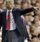 El entrenador del Arsenal Arsene Wenger observa el empate 3-3 de sus dirigidos ante el Tottenham el pasado 20 de abril