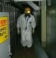 Un operario entra en el reactor uno de Fukushima.