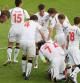 Los jugadores de Bielorrusia celebran el gol de la victoria ante la República Checa