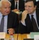 Joseph Daul habla con Jose Manuel Durão Barroso en el Parlamento Europeo