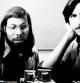 Steve Jobs (derecha) junto con su amigo de la adolescencia, Steve Wozniak, con el que fundó Apple en 1976