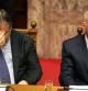 El primer ministro griego, Giorgos Papandreu, y el vicepresidente y minstro de Finanzas, Evangelos Venizelos, en el Parlamento griego.