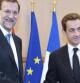 El jefe del Gobierno, Mariano Rajoy, saluda al presidente francés, Nicolás Sarkozy el pasado día 8 de diciembre de 2011