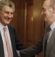 El rey recibe al presidente del Congreso, Jesús Posada (i), con quien se reunió esta mañana en el Palacio de la Zarzuela, una vez concluida la ronda de contactos con los representantes de los partidos, para proponerle la investidura del líder del PP, Mariano Rajoy, como jefe del Gobierno