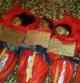 Cadáveres de niños en Siria mostrados por los opositores al régimen de Bashar el Asad.